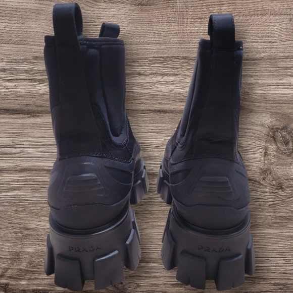 DS Prada Monolith Re-Nylon Ankle Boots - Black - Size 41 - 1T933M - Authentic - Picture 5 of 6